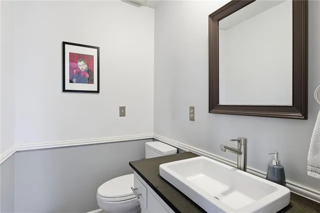 $445,000 | 11212 Grandview Drive, Overland Park, KS 66210