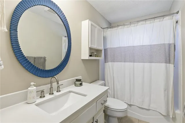 $445,000 | 11212 Grandview Drive, Overland Park, KS 66210