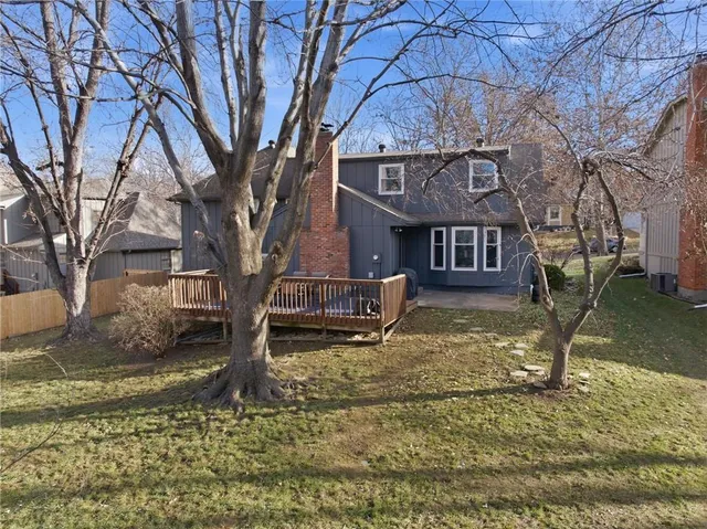 $445,000 | 11212 Grandview Drive, Overland Park, KS 66210