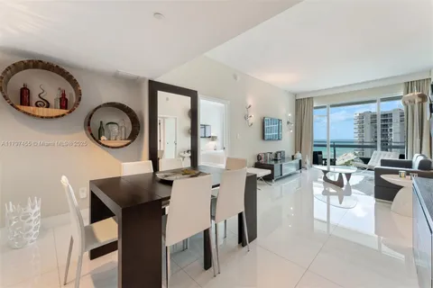 $1,225,000 | 6801 Collins Avenue, Unit PH10, Miami Beach, FL 33141