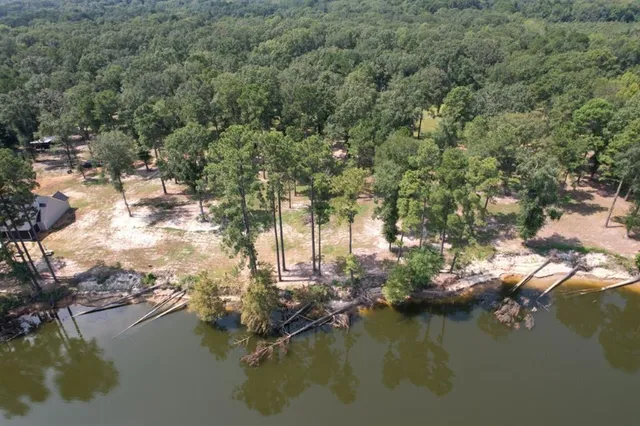 $72,500 | 6 County Road 3545, Joaquin, TX 75954