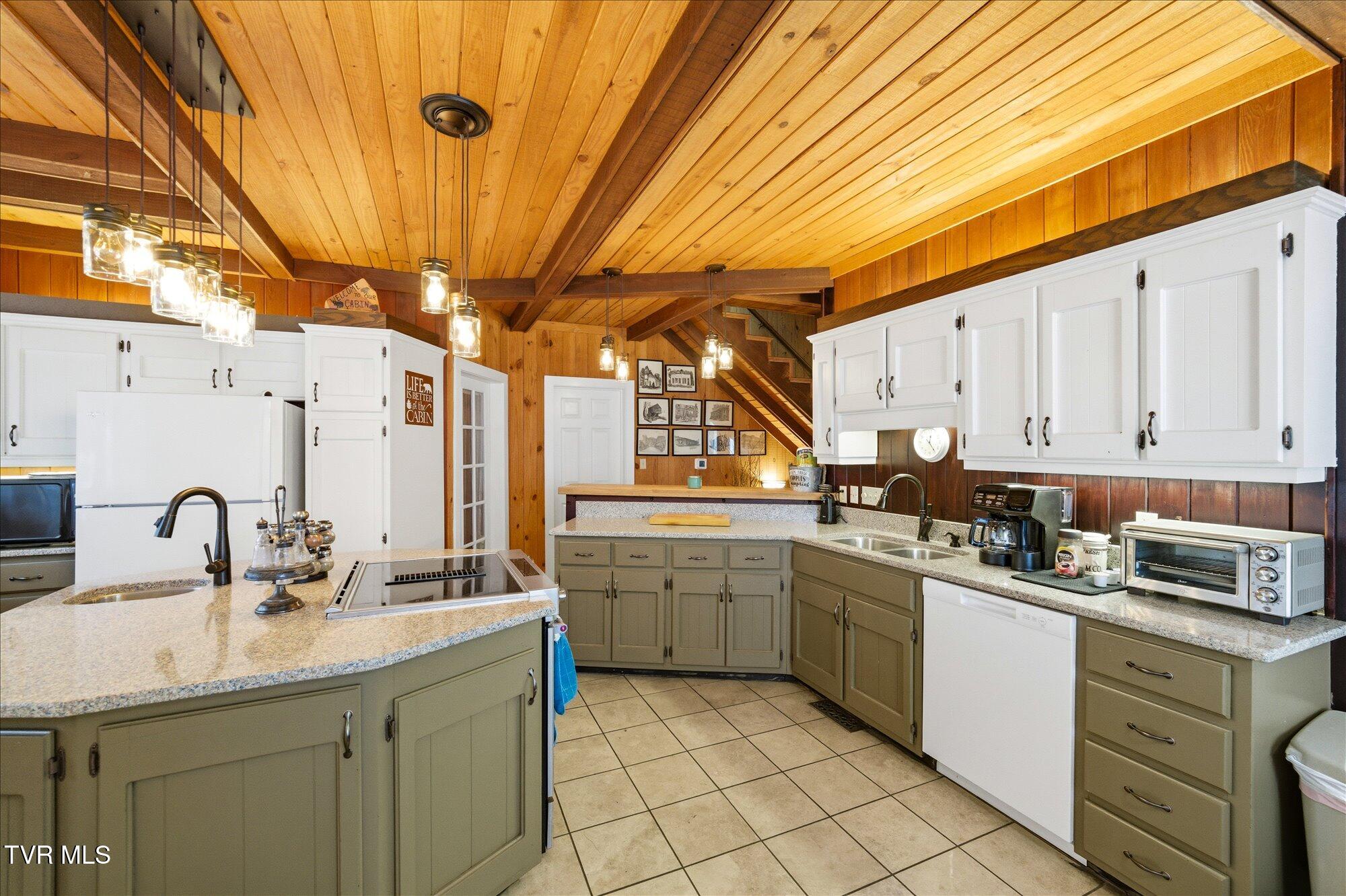 951 Carson Springs Road Newport, TN 37821 - Photo 16 of 93 16-951-Carson-Springs-Rd-Newport-TN-16