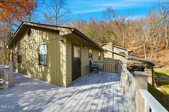 $679,900 | 951 Carson Springs Road, Newport, TN 37821