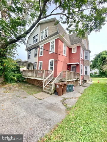 $1,875 | 23 North Wycombe Avenue, Lansdowne, PA 19050