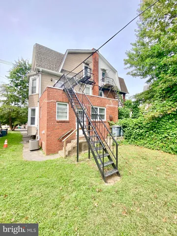 $1,875 | 23 North Wycombe Avenue, Lansdowne, PA 19050