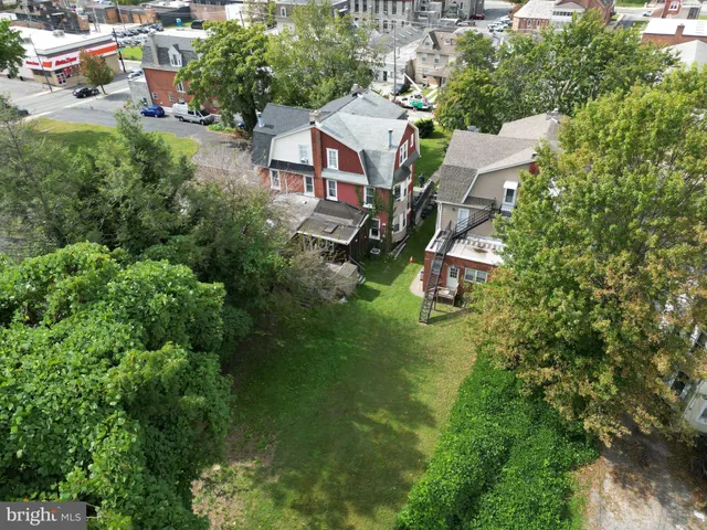 $1,875 | 23 North Wycombe Avenue, Lansdowne, PA 19050