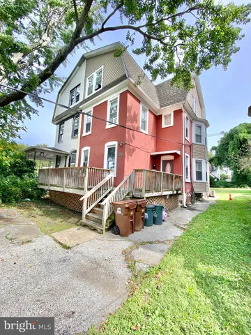 $1,875 | 23 North Wycombe Avenue, Lansdowne, PA 19050
