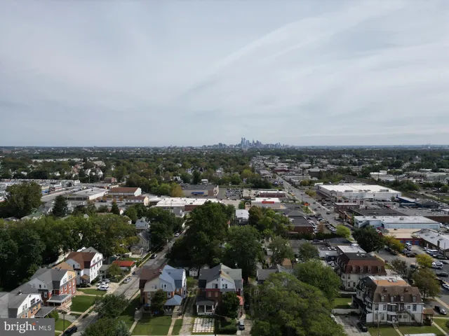 $1,875 | 23 North Wycombe Avenue, Lansdowne, PA 19050