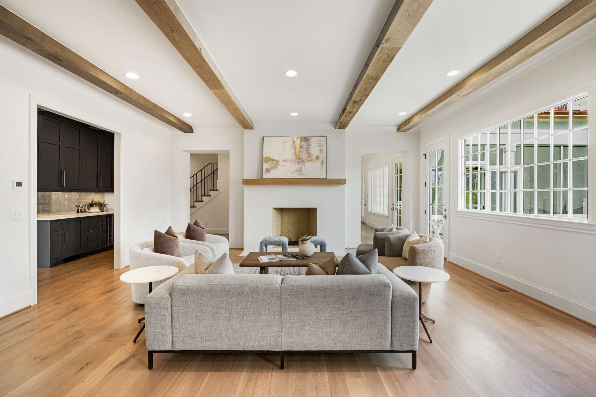 1995 Old Hillsboro Road Franklin, TN 37064 - Photo 15 of 70 a living room with furniture and a fireplace