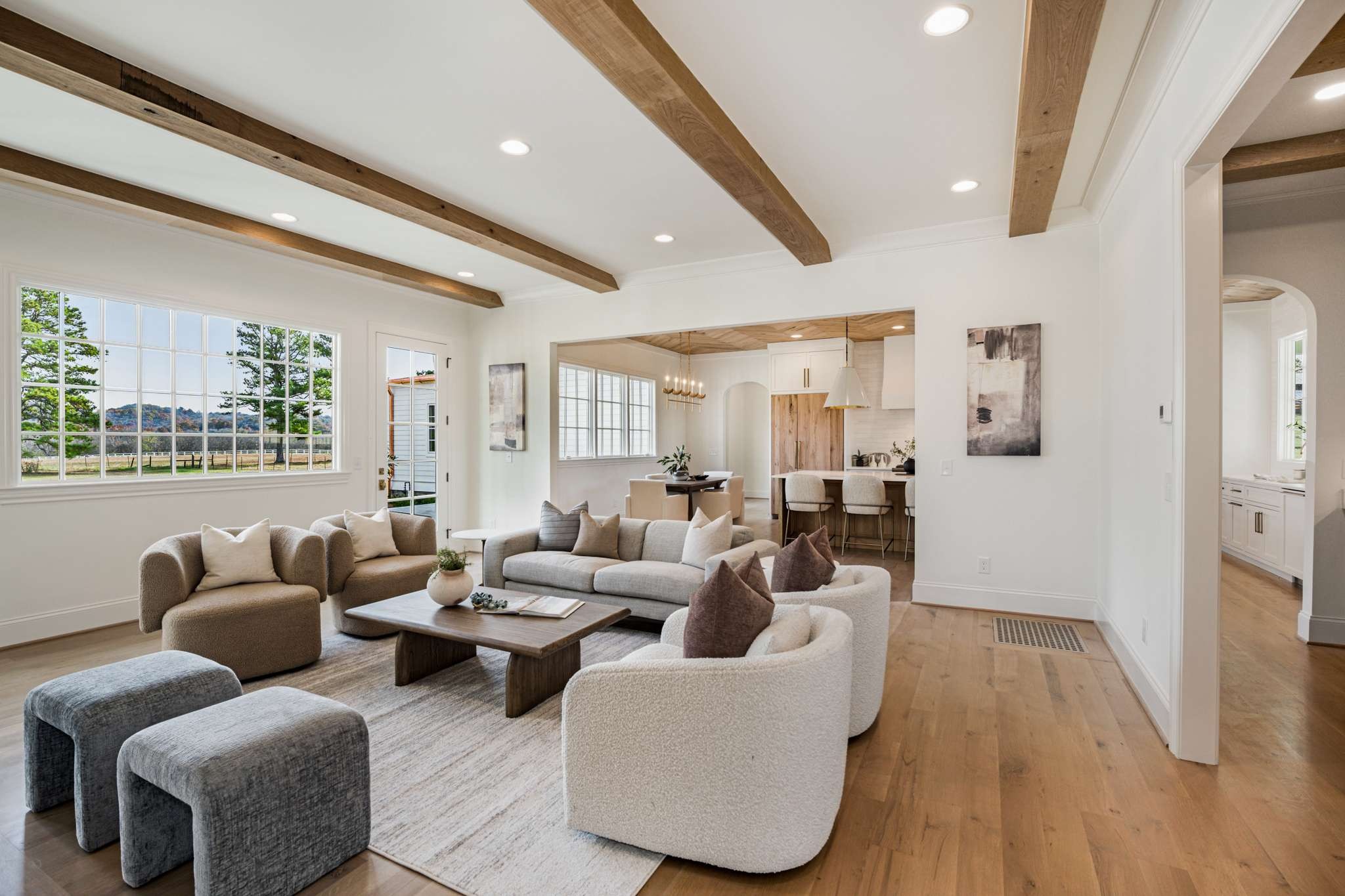 1995 Old Hillsboro Road Franklin, TN 37064 - Photo 19 of 70 a living room with furniture and a large window