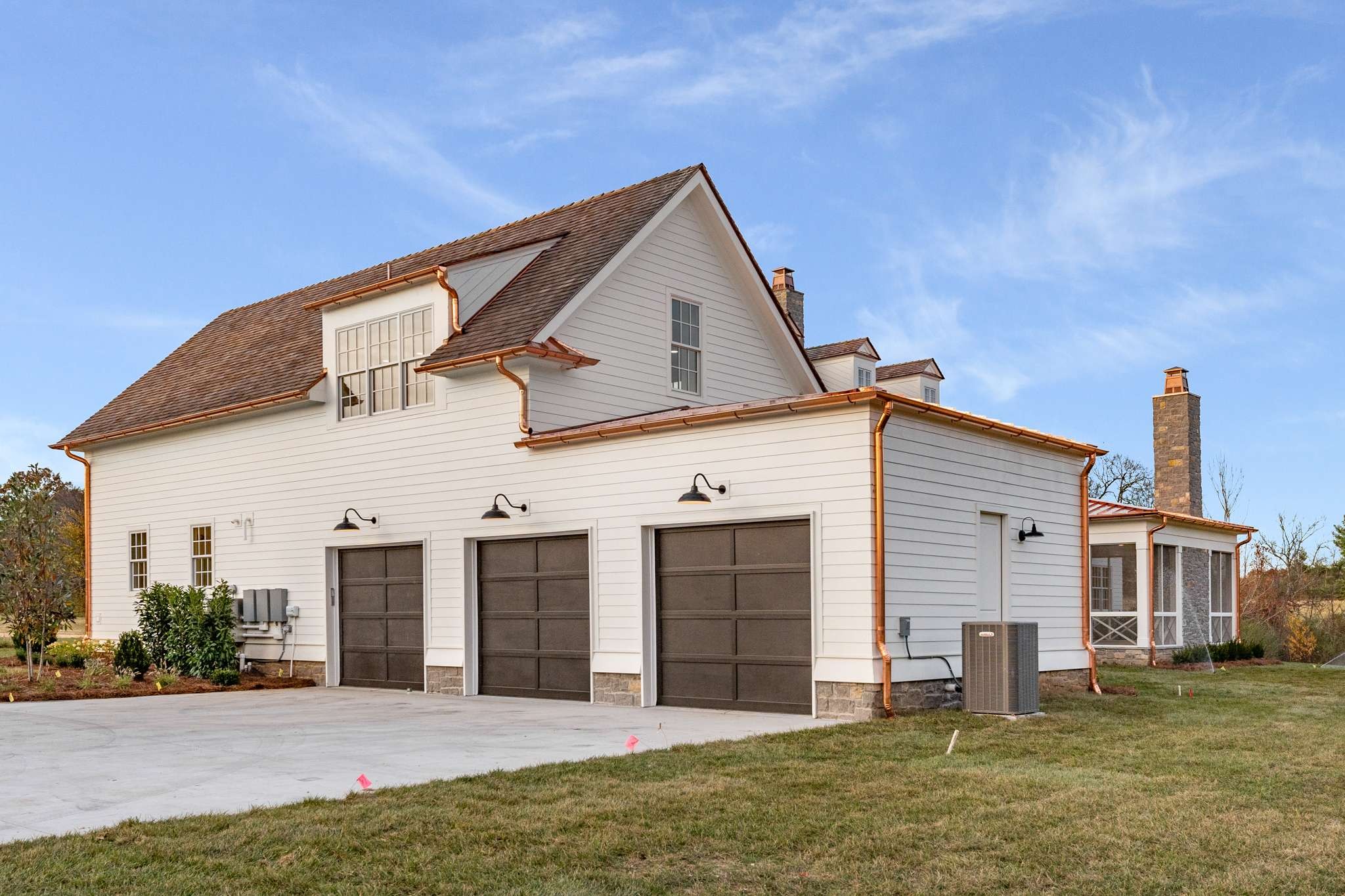 1995 Old Hillsboro Road Franklin, TN 37064 - Photo 62 of 70 a front view of a house with a yard
