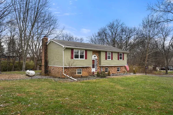 $270,000 | 23542 Mapleridge Drive, Lawrenceburg, IN 47025