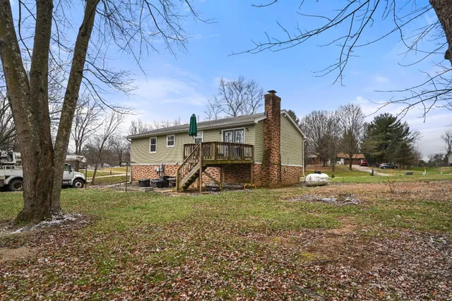 $288,000 | 23542 Mapleridge Drive, Lawrenceburg, IN 47025