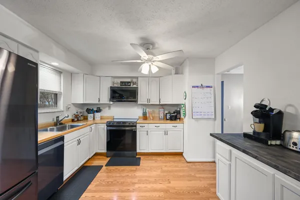 $270,000 | 23542 Mapleridge Drive, Lawrenceburg, IN 47025