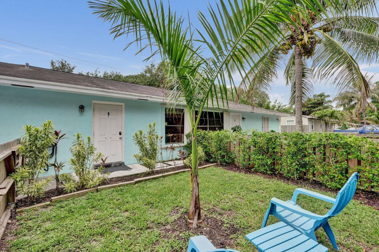 1718 Ridge Road North Palm Beach, FL 33408 - Photo 10 of 38 DSC09252