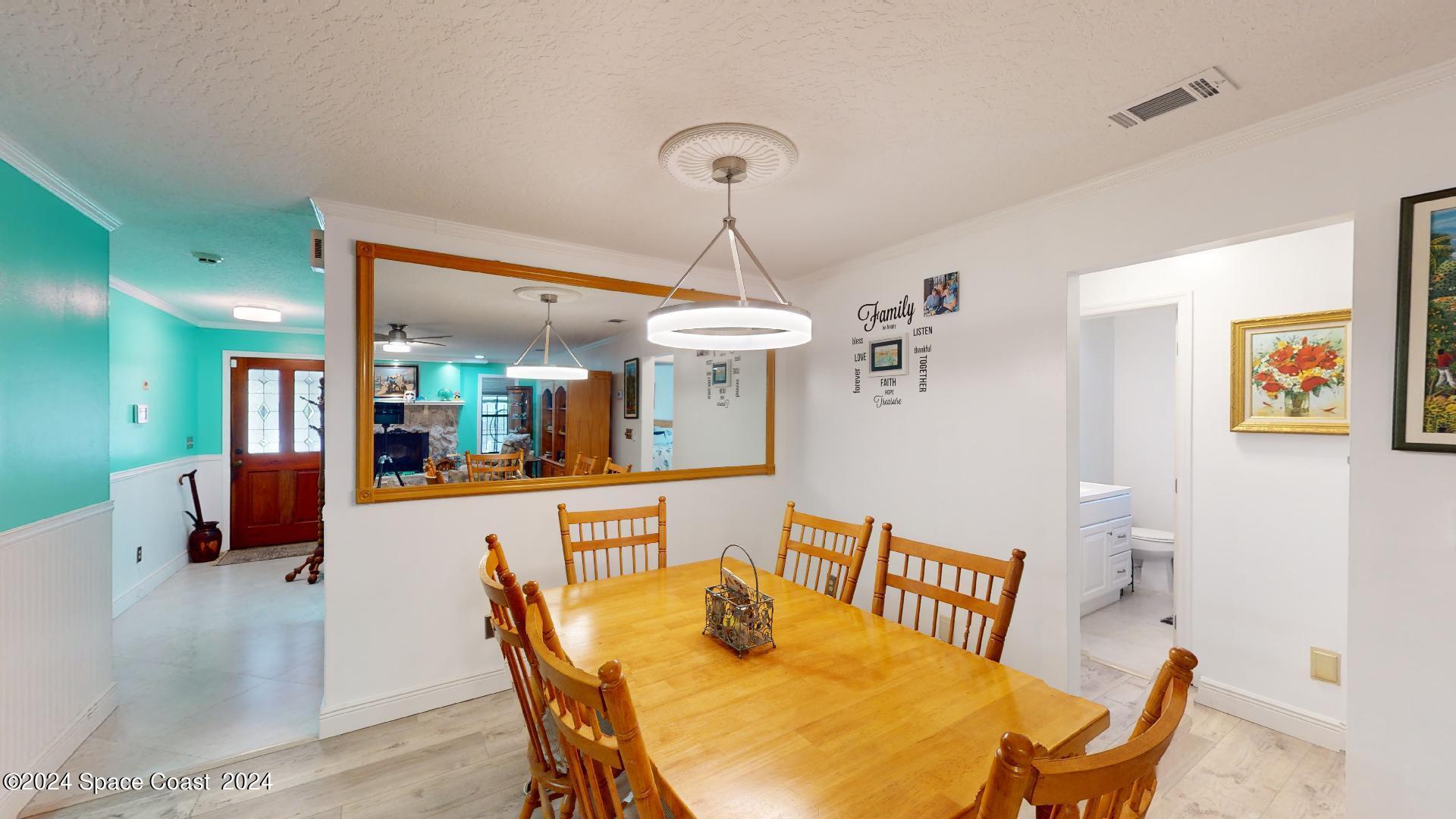 3020 Harlock Road Melbourne, FL 32934 - Photo 13 of 57 Dining area