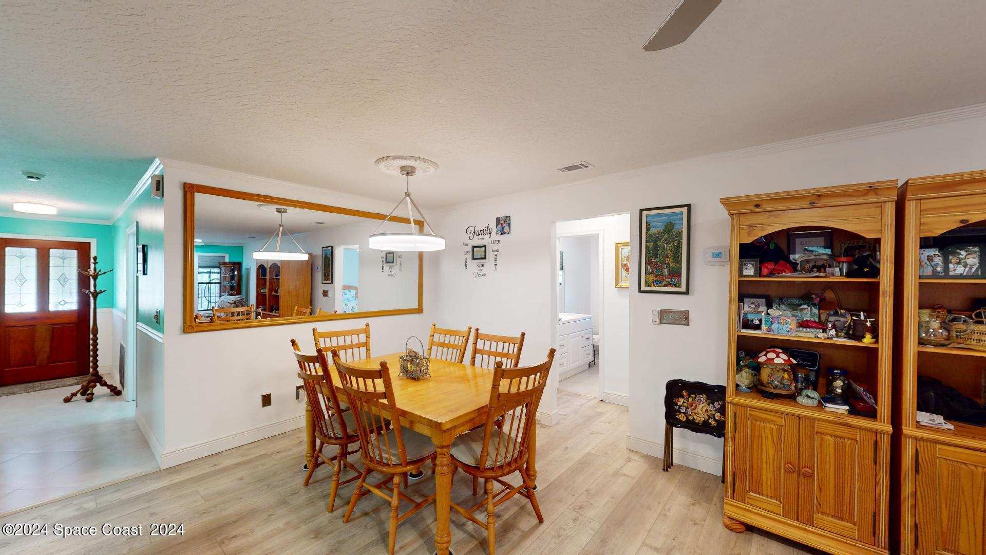 3020 Harlock Road Melbourne, FL 32934 - Photo 14 of 57 Dining area