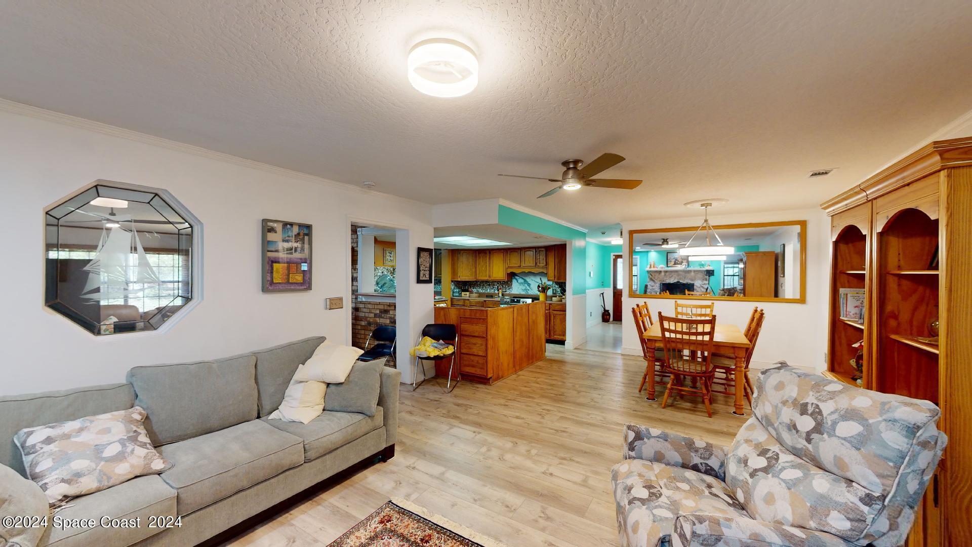 3020 Harlock Road Melbourne, FL 32934 - Photo 18 of 57 Living room