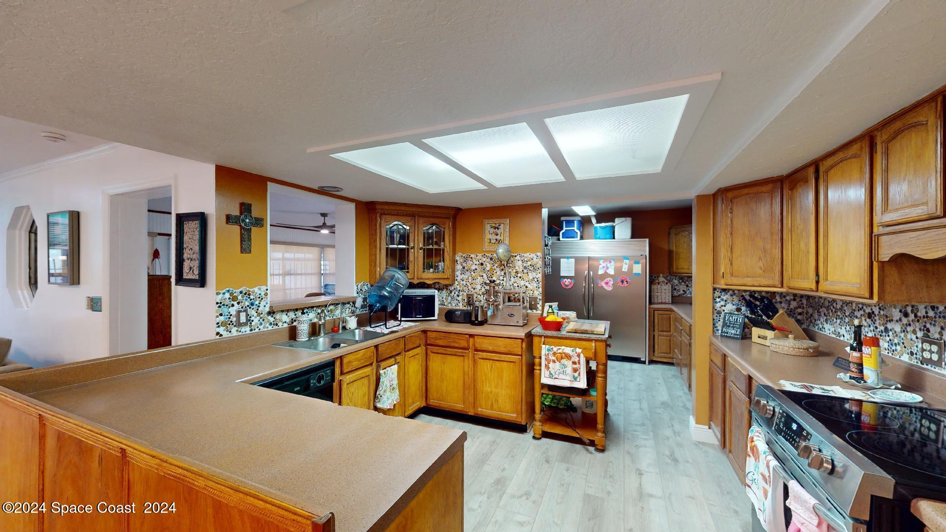 3020 Harlock Road Melbourne, FL 32934 - Photo 23 of 57 Kitchen