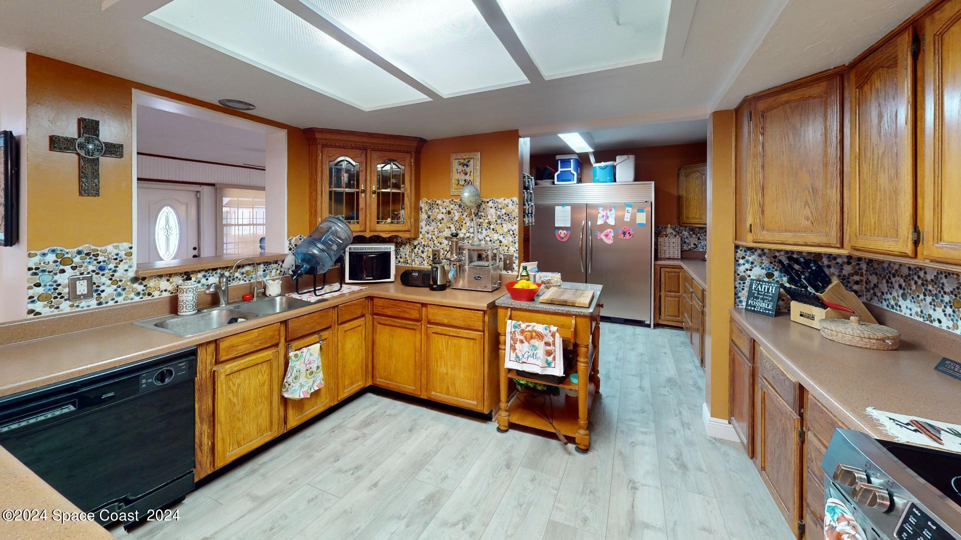 3020 Harlock Road Melbourne, FL 32934 - Photo 28 of 57 Kitchen