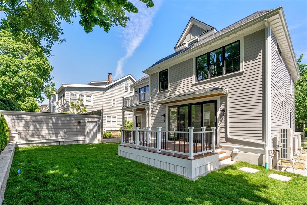 18 Naples Road Brookline, MA 02446 - Photo 36 of 40