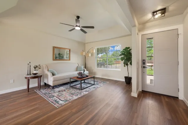 $285,000 | 206 Jan Lane, Georgetown, TX 78626