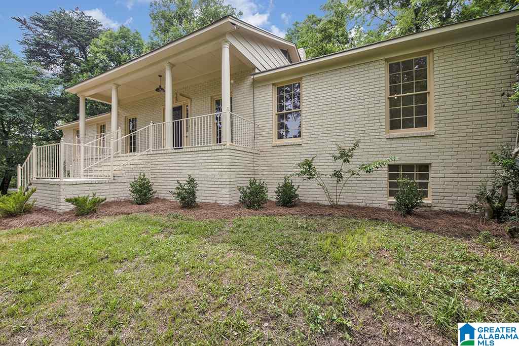 1112 Sunhill Road Northwest Birmingham, AL 35215 - Photo 3 of 26