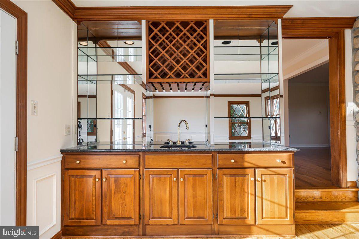 104 Farmgate Lane Silver Spring, MD 20905 - Photo 15 of 78 Wet Bar in Family Room