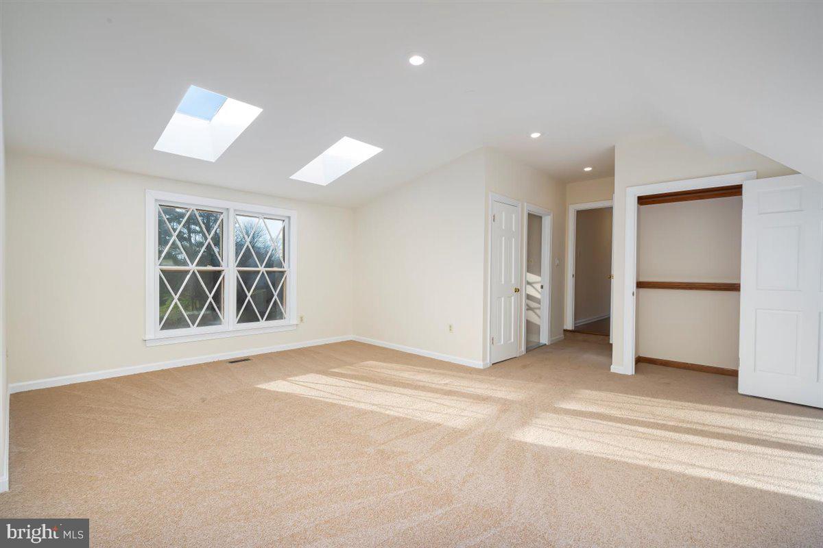 104 Farmgate Lane Silver Spring, MD 20905 - Photo 27 of 78 Gallery Image 27