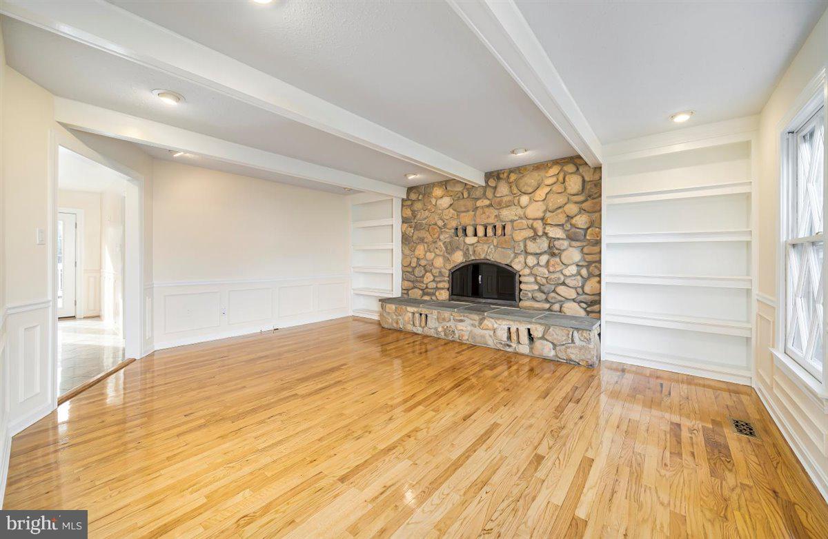 104 Farmgate Lane Silver Spring, MD 20905 - Photo 7 of 78 Office