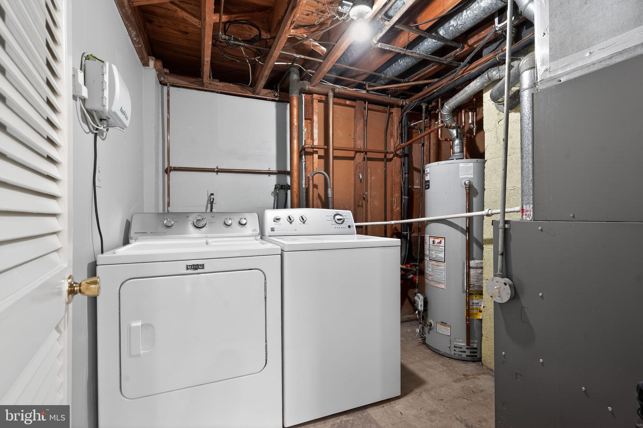 73 Greenvale Road Cherry Hill, NJ 08034 - Photo 19 of 23 a utility room with dryer and washer