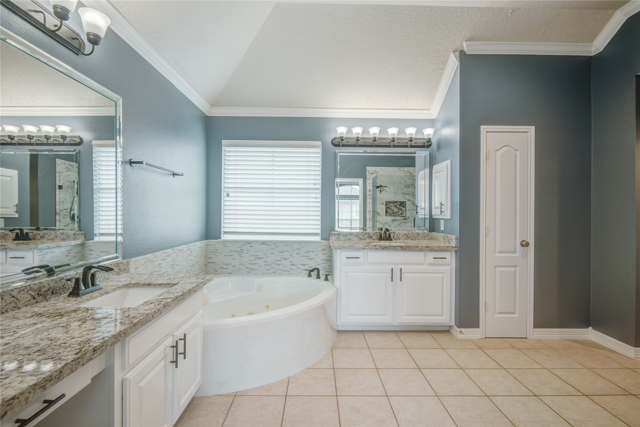 5417 Lillian Street Houston, TX 77007 - Photo 24 of 38