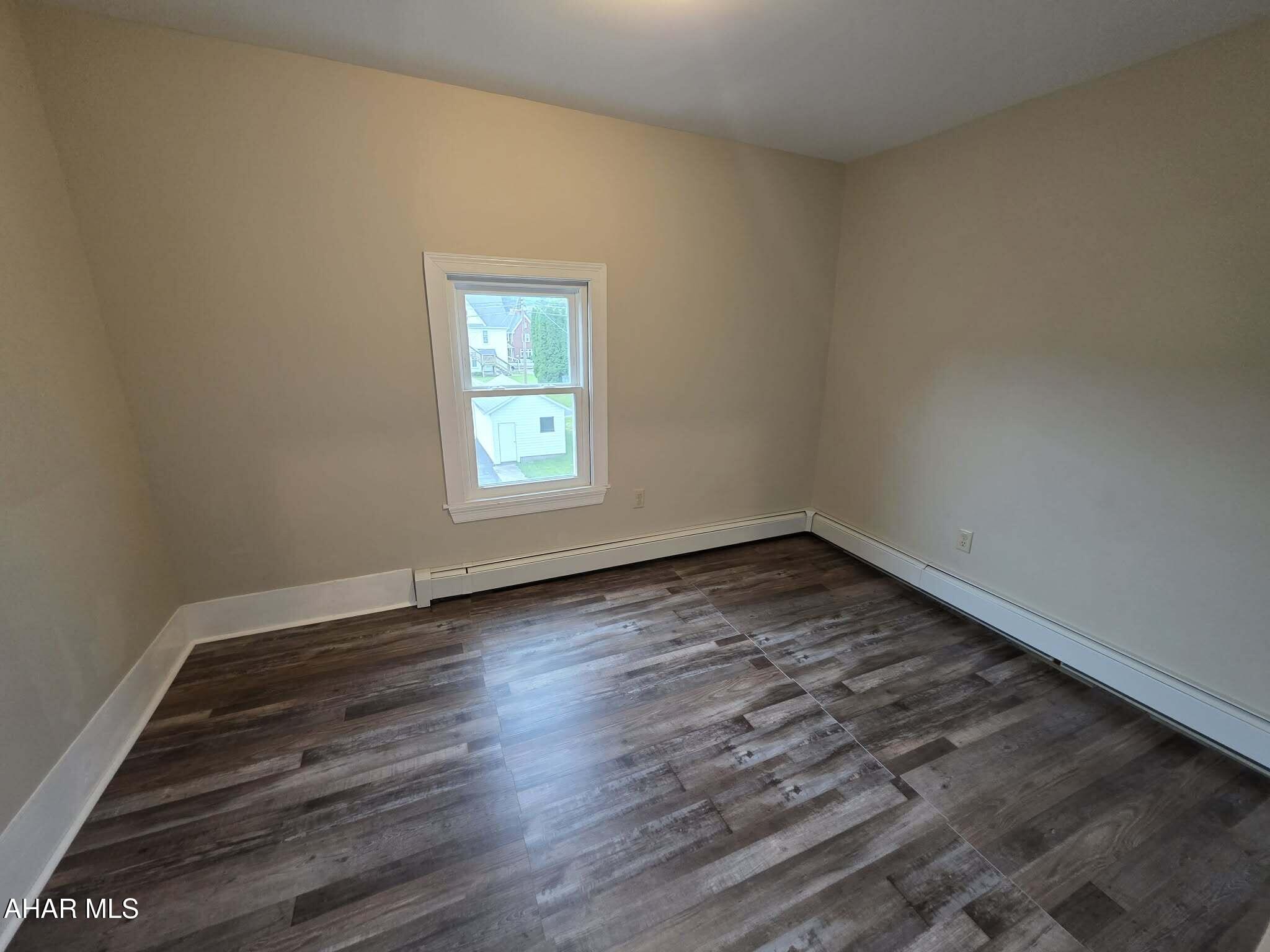 410 Poplar Street Roaring Spring, PA 16673 - Photo 15 of 34 Gallery Image 15