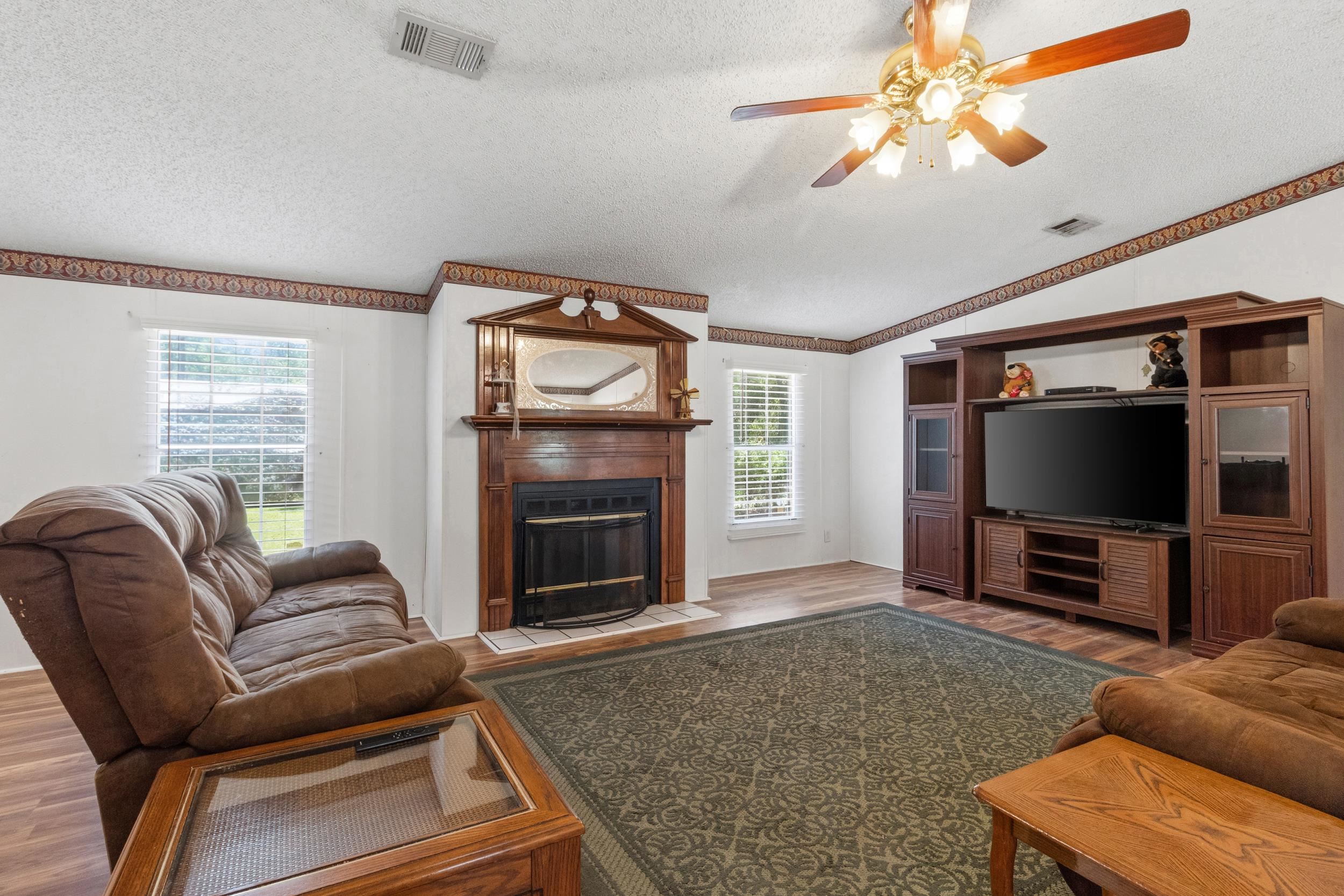 989 Wakulla Arran Road Crawfordville, FL 32327 - Photo 13 of 42