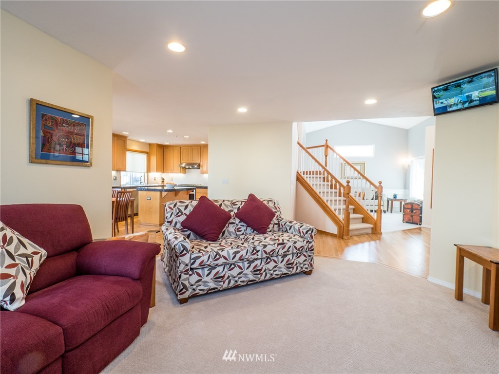 20423 4th Avenue Southeast Bothell, WA 98012 - Photo 22 of 40