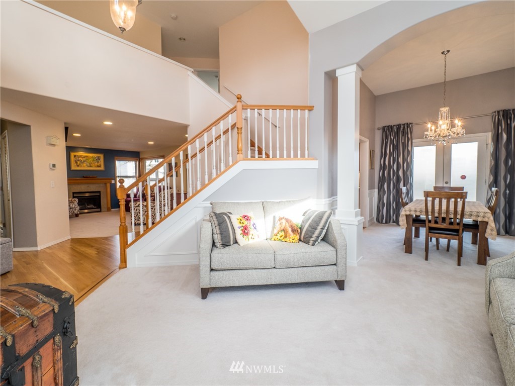 20423 4th Avenue Southeast Bothell, WA 98012 - Photo 5 of 40