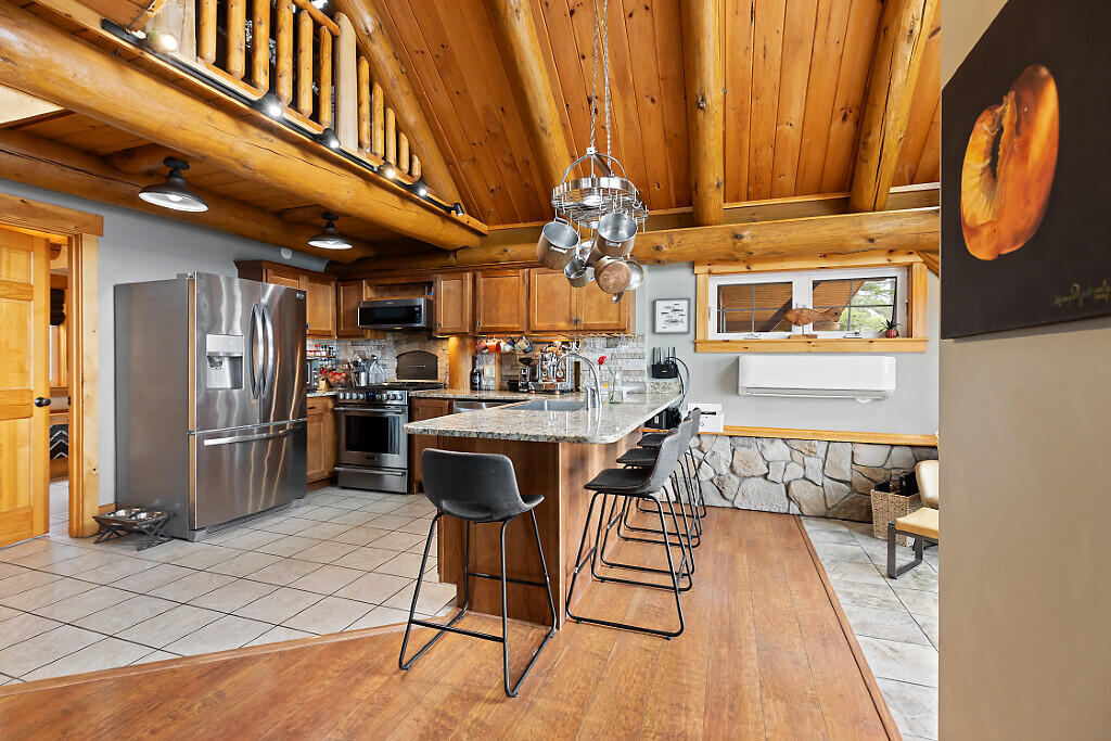 41 White Fish Road Winslow, ME 04901 - Photo 11 of 67 21_BP5A2307_DxO_mls