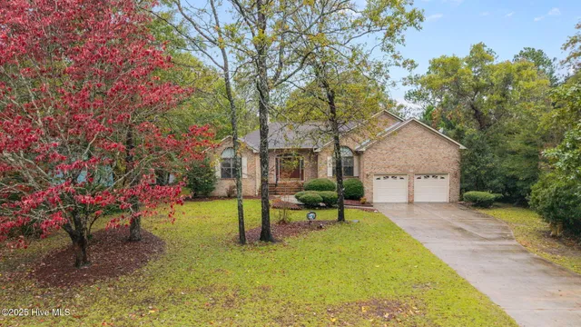 $352,500 | 6312 Albatross Drive, New Bern, NC 28560