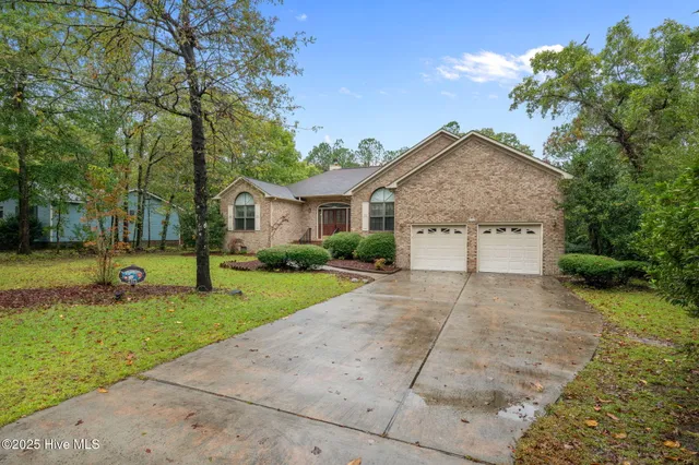 $352,500 | 6312 Albatross Drive, New Bern, NC 28560