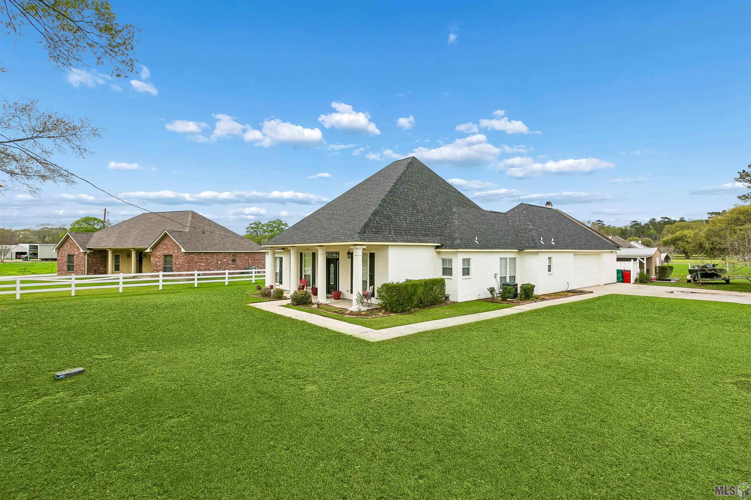 35490 Cane Market Road Denham Springs, LA 70706 - Photo 2 of 26