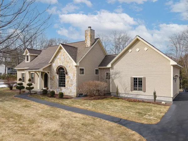 $1,095,000 | 10 Driftwood Trail, Wells, ME 04090