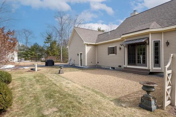 $1,095,000 | 10 Driftwood Trail, Wells, ME 04090