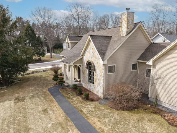 $1,095,000 | 10 Driftwood Trail, Wells, ME 04090