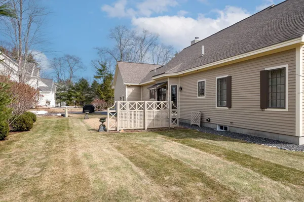 $1,095,000 | 10 Driftwood Trail, Wells, ME 04090