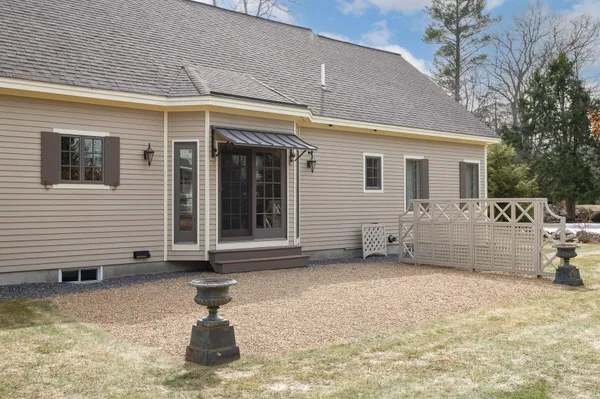 $1,095,000 | 10 Driftwood Trail, Wells, ME 04090