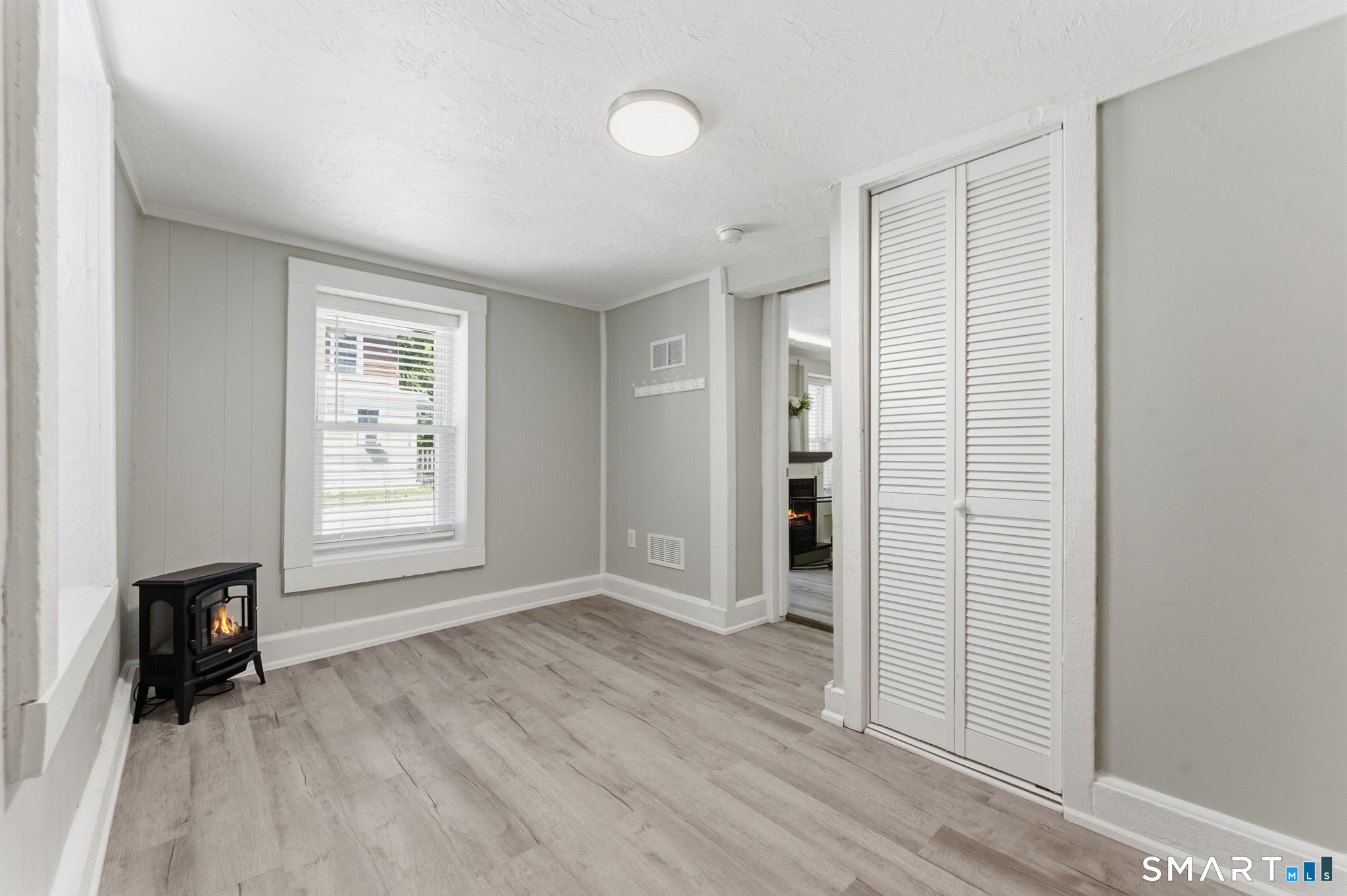 9 Hunters Road, Unit B Norwich, CT 06360 - Photo 15 of 29