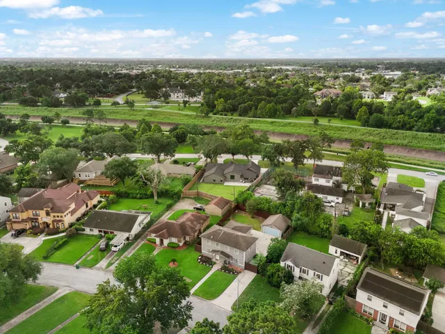 $2,600 | 3818 Southmore Boulevard, Houston, TX 77004