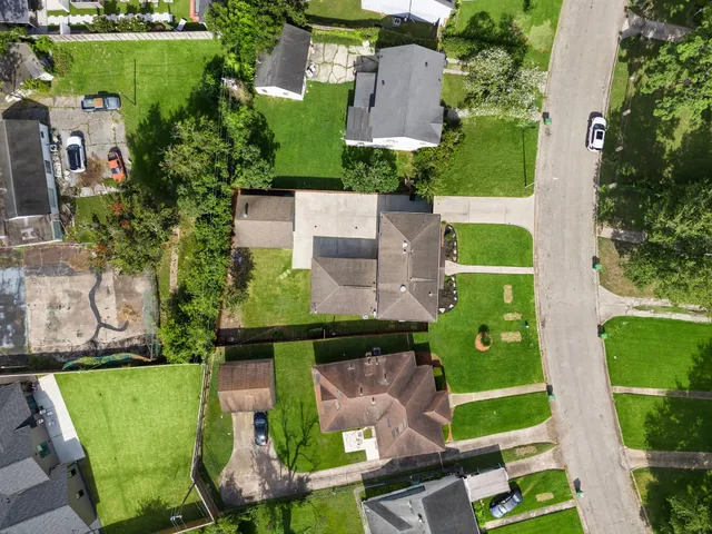 $2,600 | 3818 Southmore Boulevard, Houston, TX 77004