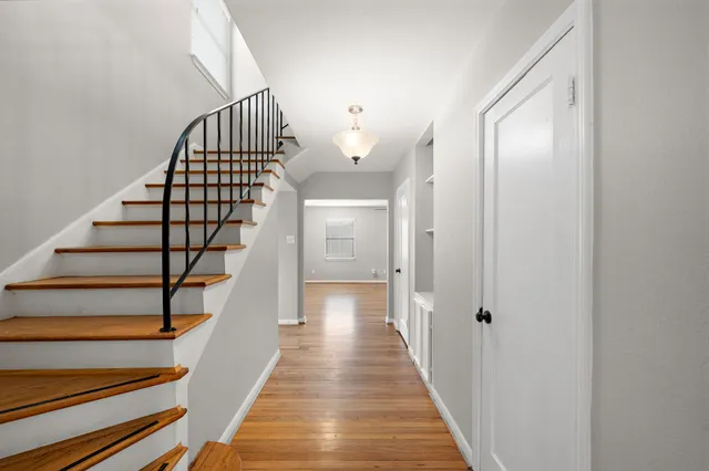 $2,600 | 3818 Southmore Boulevard, Houston, TX 77004