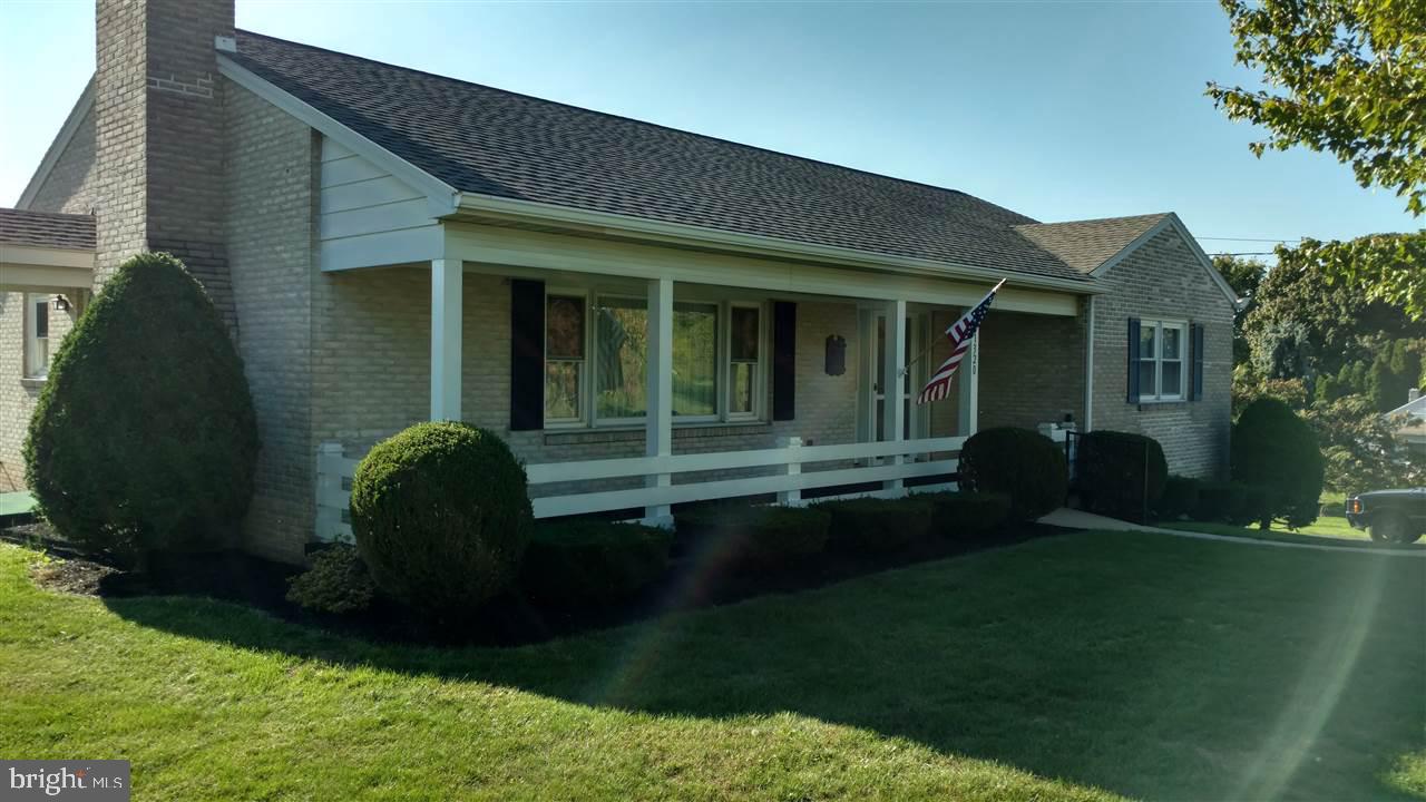 1320 Forge Road Carlisle, PA 17013 - Photo 2 of 22 Gallery Image 2